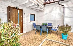 Amazing Home In Grzybowo With Wifi And 2 Bedrooms 2