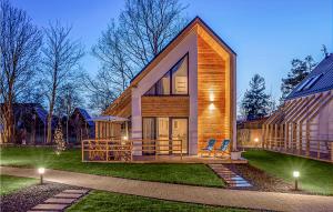 Awesome Home In Nowecin With 2 Bedrooms 2