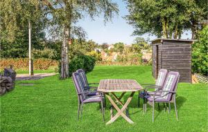 Nice Apartment In Svaneke With Wifi