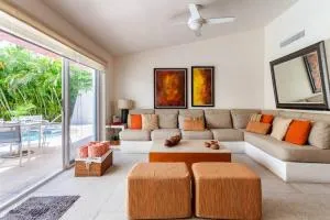 PRECIOSA VILLA EN EL CAMPO DE GOLF PRINCESS - Эль-Маркес