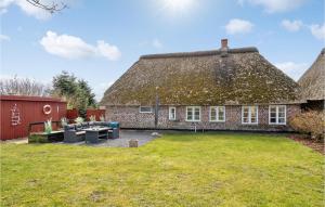 Amazing Home In Højer With Wifi