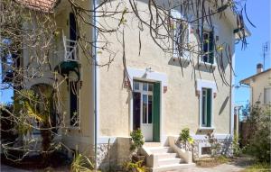 Maisons de vacances Stunning Home In Saint-palais-sur-mer With Wifi And 5 Bedrooms 2 : photos des chambres