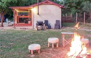 Stunning Home In Cedynia With Kitchen