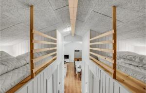 Cozy Home In Hadsund With Sauna