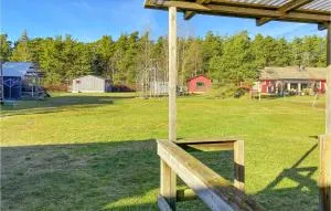 1 Bedroom Beautiful Home In Visby - Vall