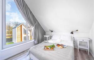 Amazing Home In Nowecin With Kitchen