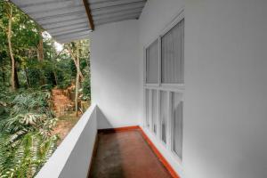 River Edge Eco Resort