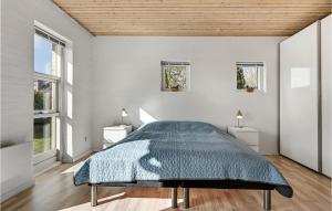 Awesome Home In Egå With Kitchen