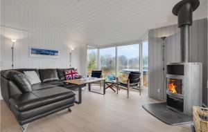 Three-Bedroom Holiday Home In Haderslev