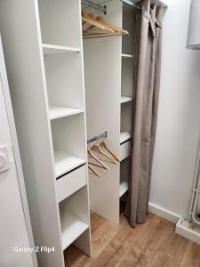 Appartements Charmant studio vue mer / parking / plage a 200m : photos des chambres