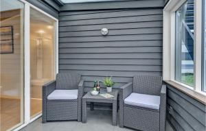 Beautiful Home In Hanstholm With Wifi