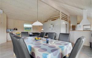 Nice Home In Hovborg With Sauna