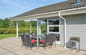 Nice Home In Hovborg With Sauna