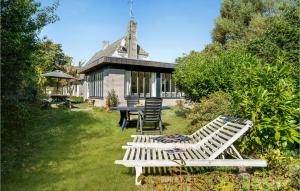 Awesome Home In Rødby With Kitchen