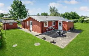 Gorgeous Home In Bogense With Kitchen - Bro