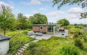 Lovely Home In Ebeltoft With Wifi