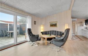 3 Bedroom Lovely Home In Slagelse