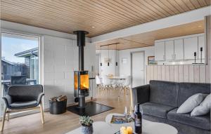 Stunning Home In Faaborg With Kitchen