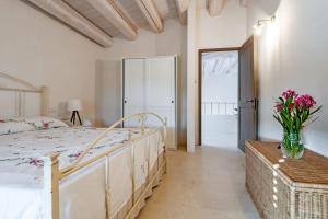 Casale Donna Costanza