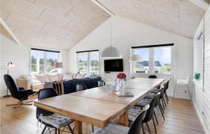 Cozy Home In Vestervig With Wifi