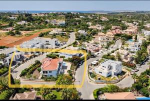 Alvor mountain view villa with private pool