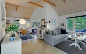 Beautiful Home In Vig With Wifi