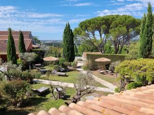 Hotels Castillon Des Baux : photos des chambres