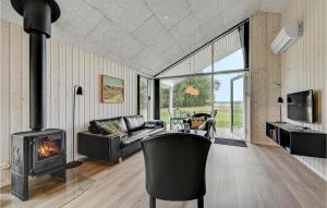 Pet Friendly Home In Grenaa With Wifi