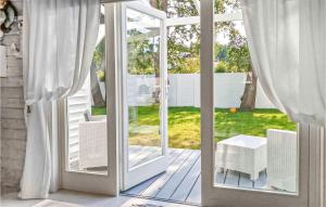 2 Bedroom Stunning Home In Miedzywodzie