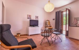 Lovely Home In Santa Venerina With Wifi