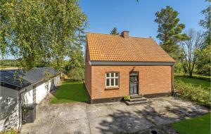 Nice Home In Tim With Kitchen