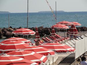 Appartements Cannes Terrace Beach Front & Sea view : photos des chambres