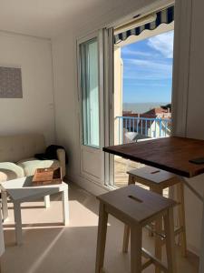 Appartements Studio face mer Acces direct a la plage : photos des chambres