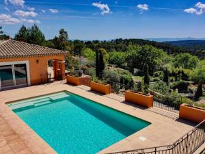 Maisons de vacances Amazing holiday home in Flayosc with private pool : photos des chambres