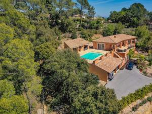Maisons de vacances Amazing holiday home in Flayosc with private pool : photos des chambres