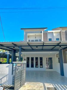 Entire Vacation Home with landscape garden
