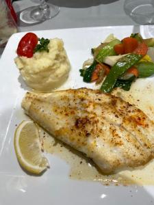 Appartements Cap d’Agde Centre port avec parking prive et belle vue port et mer : photos des chambres