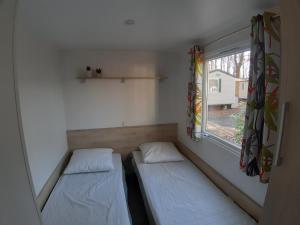 Campings Mobil Home 4 6 pers climatise Camping Eurolac : photos des chambres