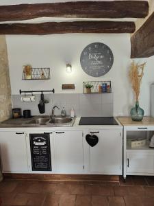 Maisons de vacances Gite Les Piraudieres : photos des chambres