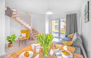 2 Bedroom Pet Friendly Home In Nowecin