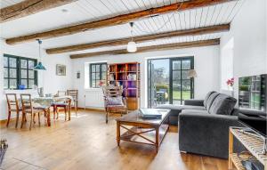 Lovely Apartment In Glesborg With Wifi