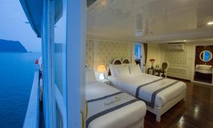 Signature Royal Halong Cruise
