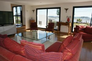 Villas Maison de 250m2 face a la mer a Larmor plage : photos des chambres