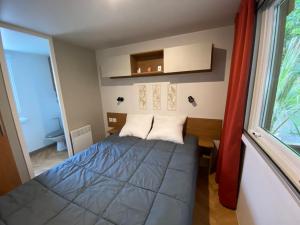 Appartements Vacances sous les pins, pres de la mer, 6-8 pers,bien equipe, piscine : photos des chambres