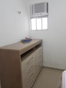 Casa com garagem 900 metros do mar