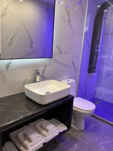 Double Bee Villa with private pool