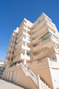 Apartamento a 50 metros del mar con párking