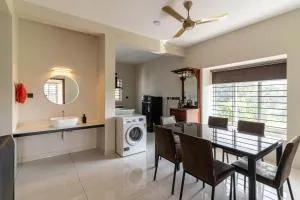 Amminis Mansion by Doris Homes - Mulagunnathukāvu