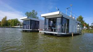 ARKA 1- Houseboat w Centrum Mielna, rower wodny, parking, Wi-Fi