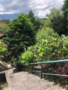 Casa com varanda gourmet na Praia do Perequê